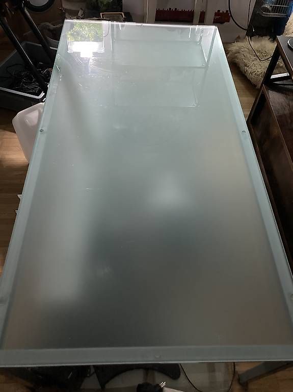 Tables: Salon Tisch Milchglas – D'occasion à Jegenstorf par california74 2