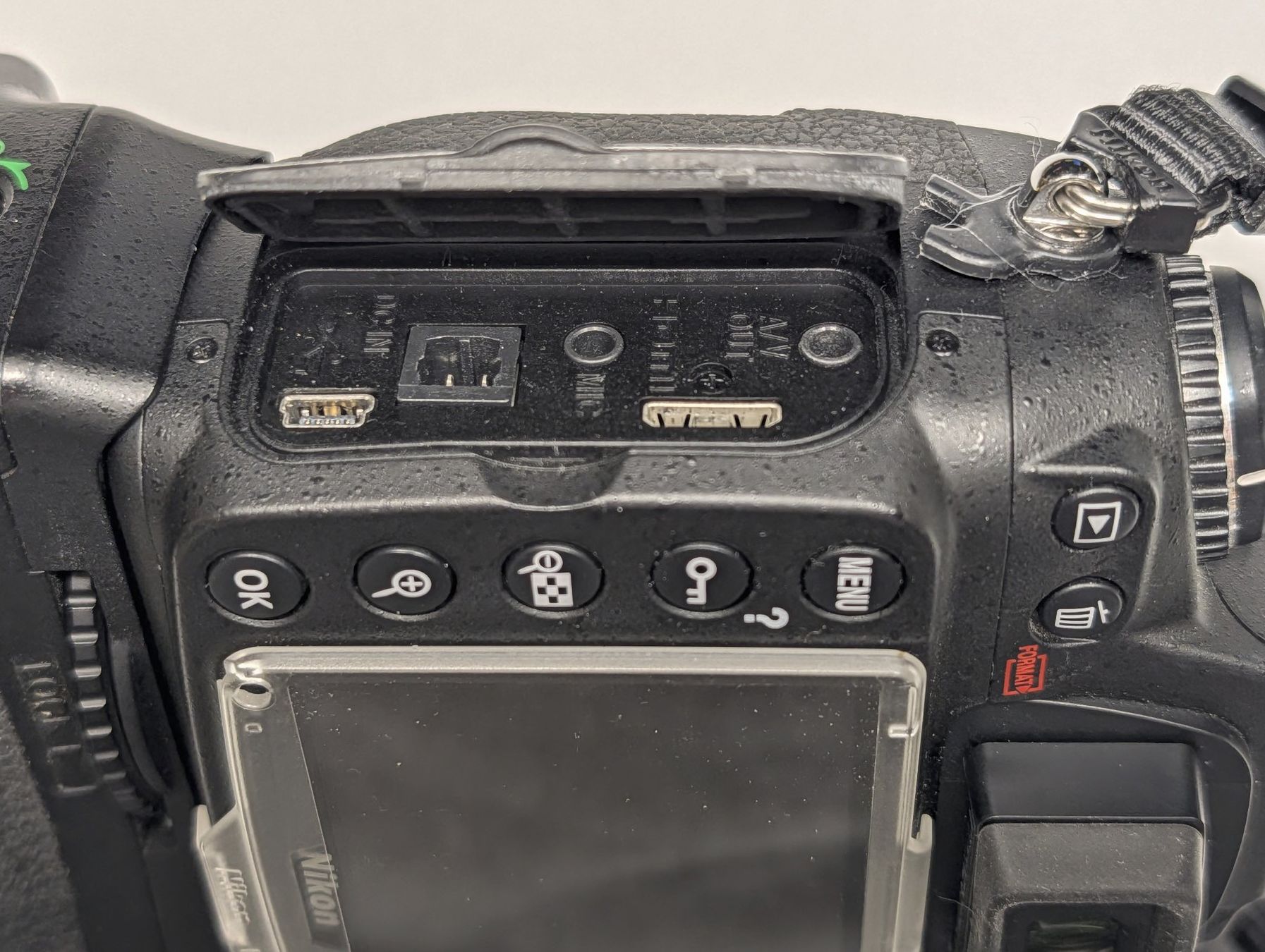 Nikon Appareil photo: D300s mit originalem MB-D10 Griff – D'occasion à Thalwil par miguev 7