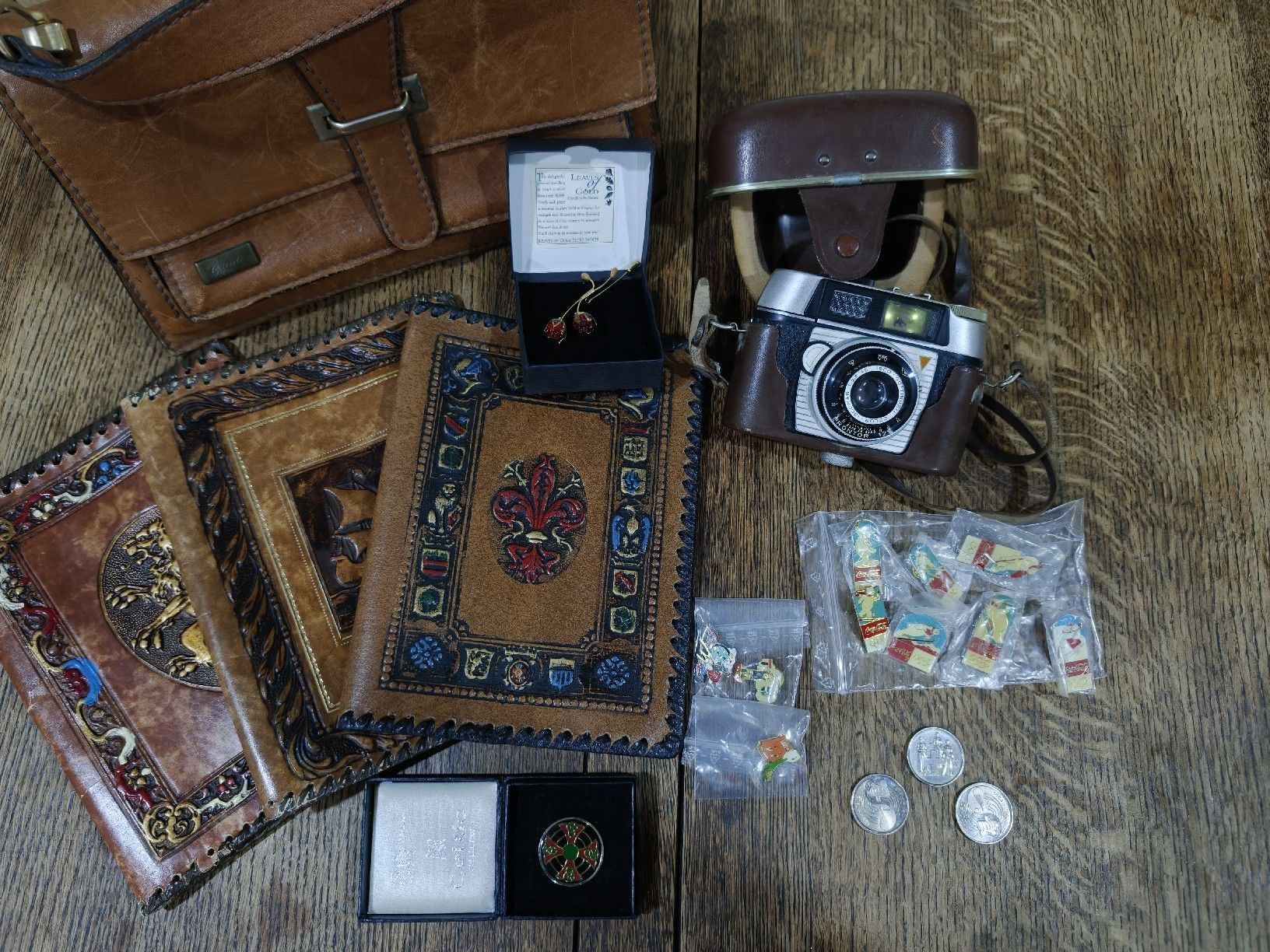 Fotocamera: Ab 1Fr.  1. Lot Vintage – Difettoso da Altstätten SG venduto da CuratedChapter