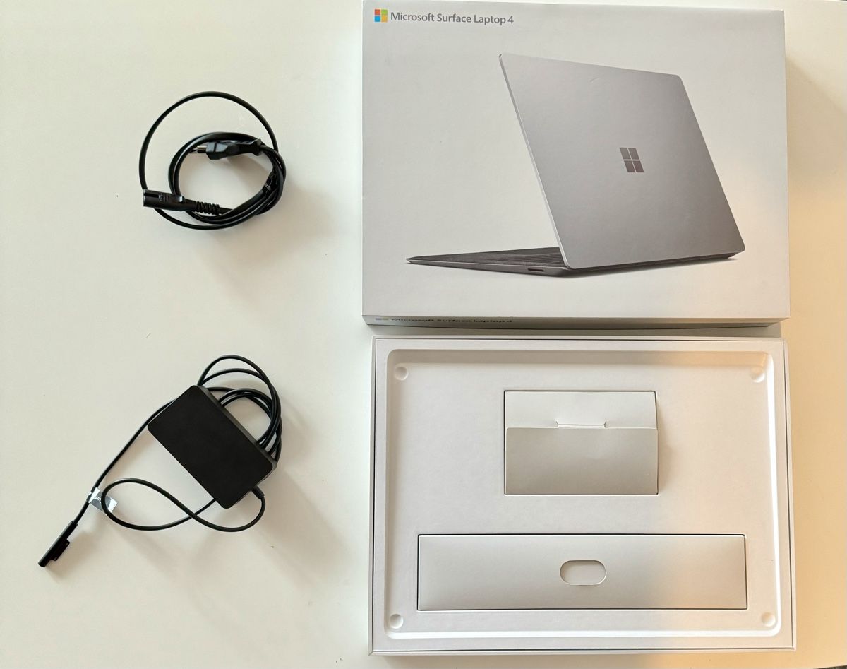Microsoft Notebooks: Microsoft Surface Laptop 4 13.5“ 256GB 8GB – Gebraucht aus Rheinfelden von  5