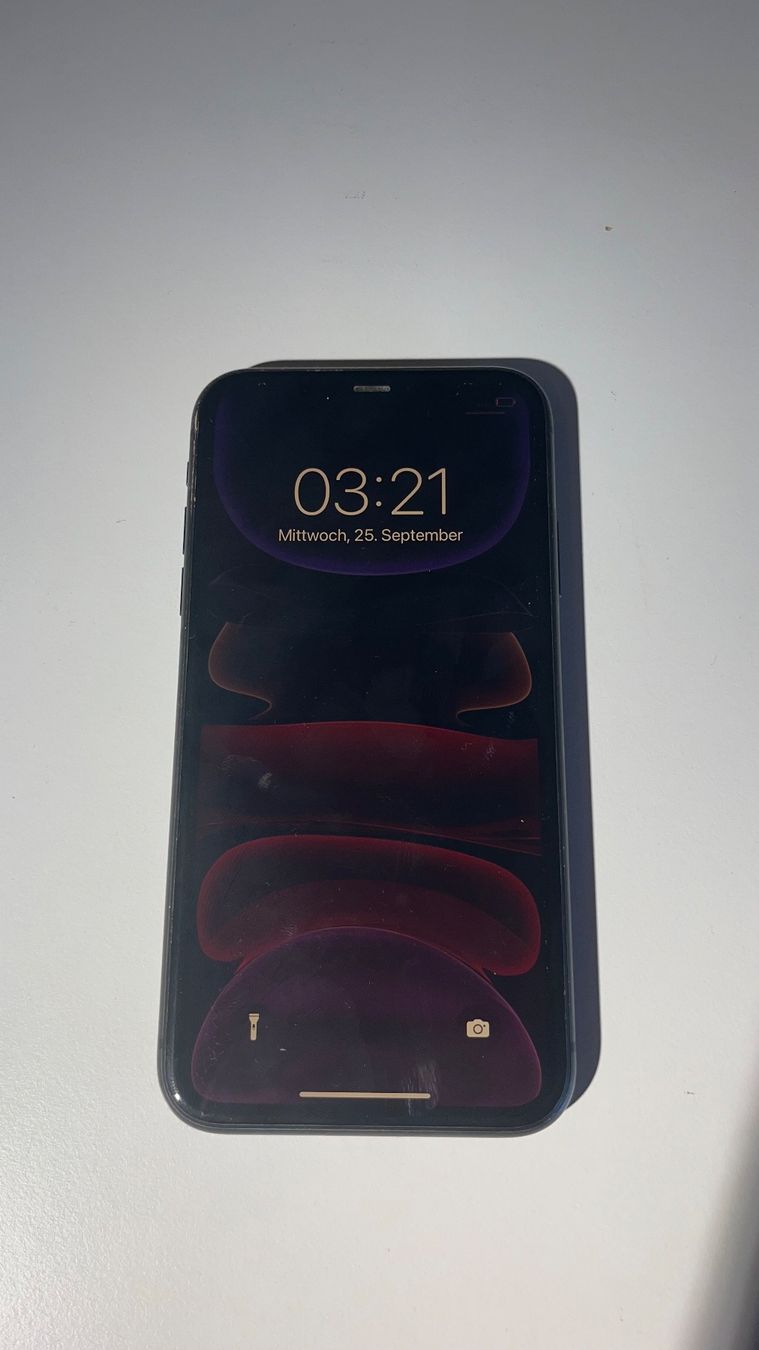 Apple Telefoni cellulari / Smartphones: Iphone 11, 128Gb – Usato da Jona venduto da tim_67jq