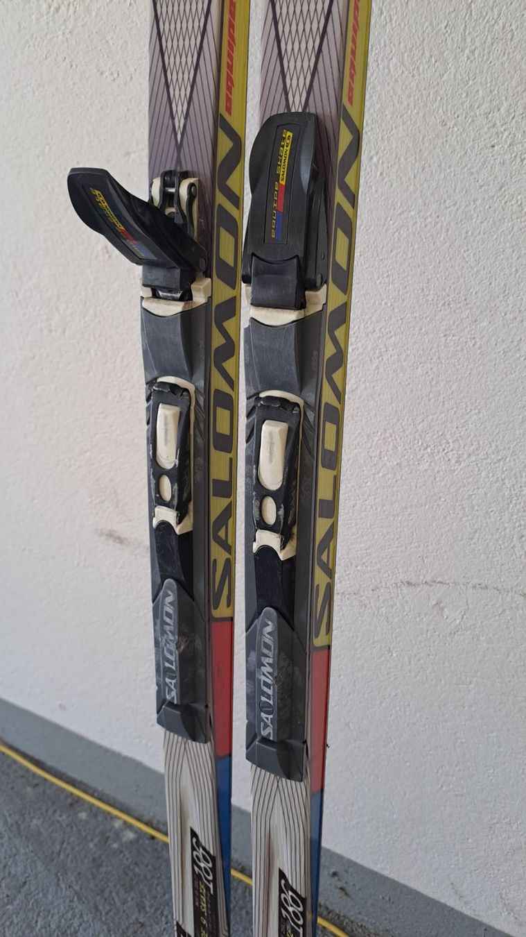 Salomon Sci: Langlauf Skate-Ski und Schuhe – Usato da Thun venduto da crisni 1