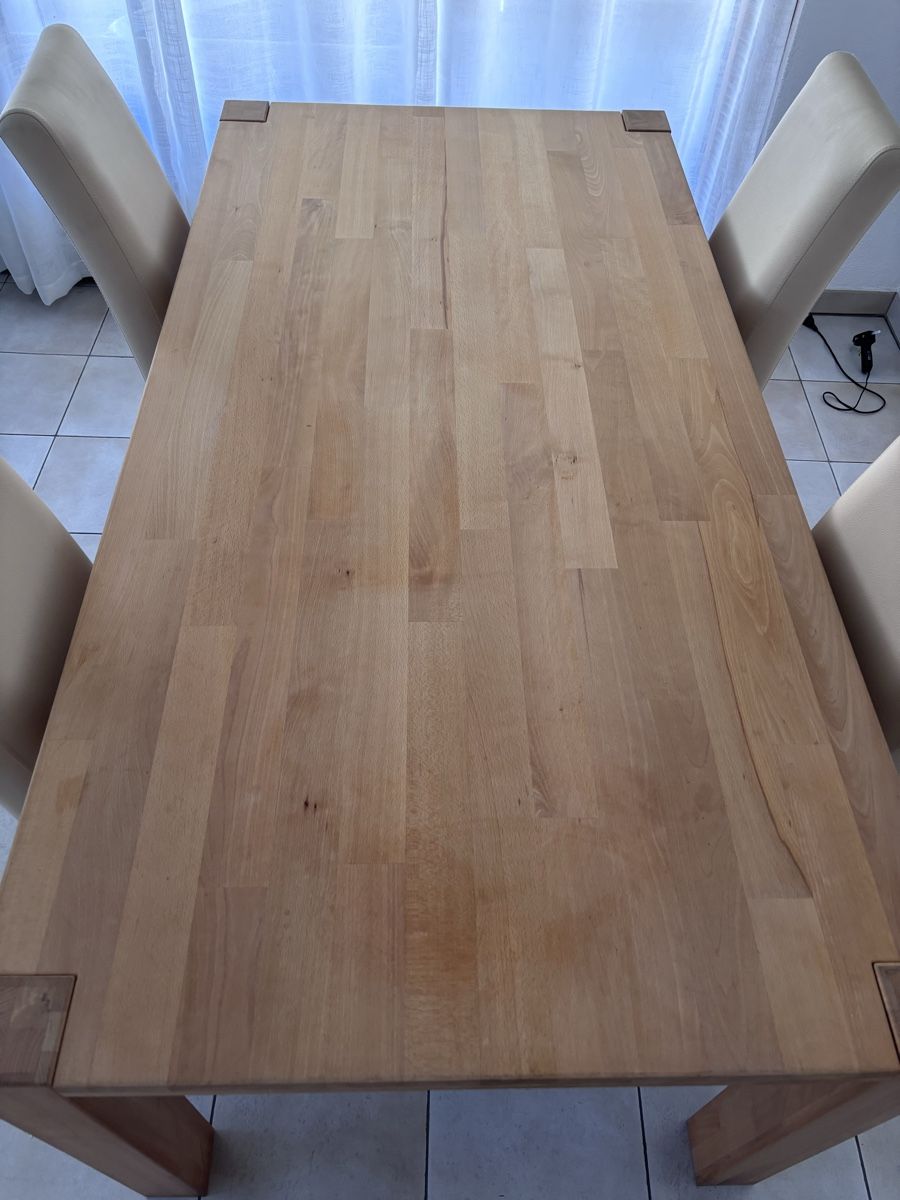 Set di tavolo e panche: Holztisch inkl. 4 Stühlen – Usato da Wettingen venduto da dompromillo 1
