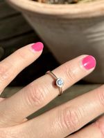 Unikater Fingerring aus Weissgold mit Diamant inkl. Zertifik