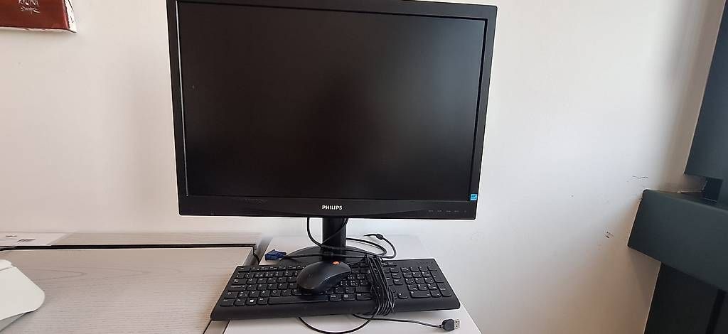 Monitore: PC Bildschirm – Gebraucht aus Cordast von Sabrina2218 1