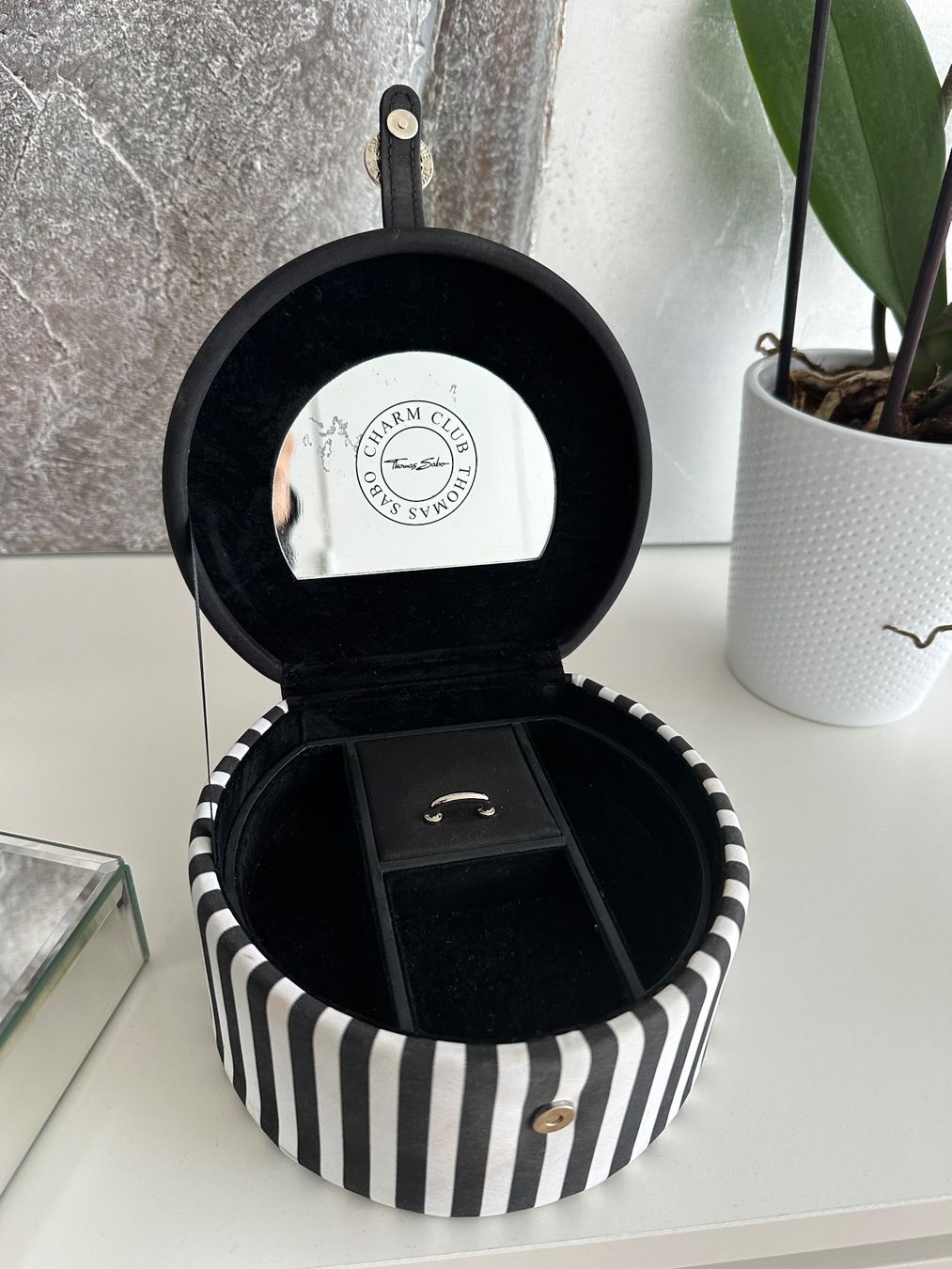 Schmuckkästen: Thomas Sabo Schmuckkoffer gestreift – Gebraucht aus Lustmühle von sar_7xmy 2