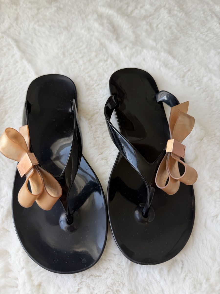 Zara Kleiderpakete: Schuhpaket - 3 Paar Flip Flops - Gr. 36 – Gebraucht aus Horgen von Christina93Jolina 3