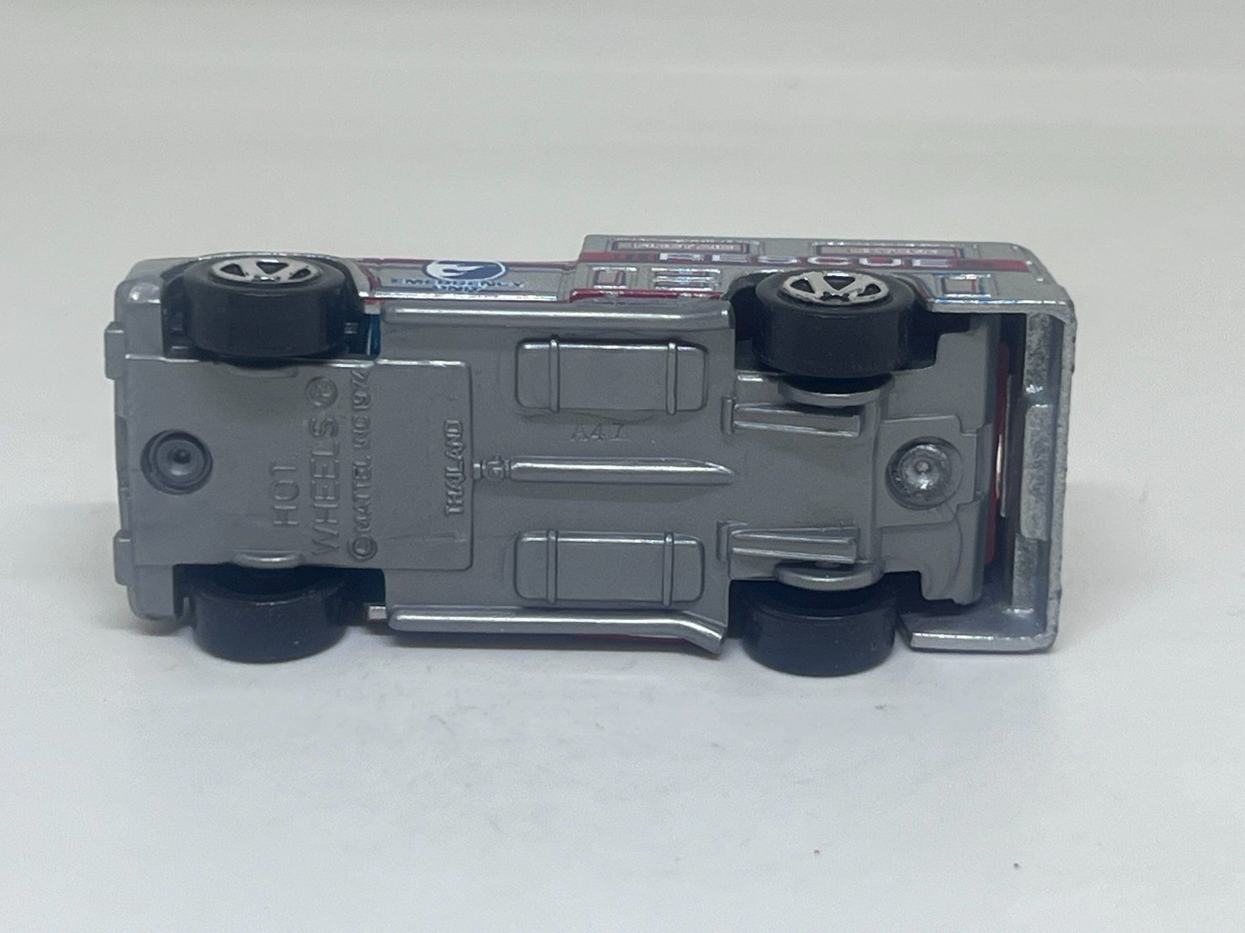 Hot Wheels Modellautos: Hot Wheels Rescue Ranger #254 – Gebraucht aus Wildegg von LaaBoutique 3