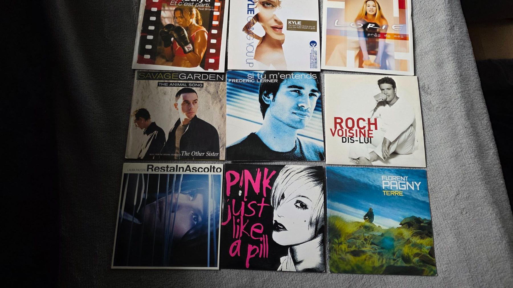 CDs: Lot de 59 CD singiels – D'occasion à Bionnens par Meg011