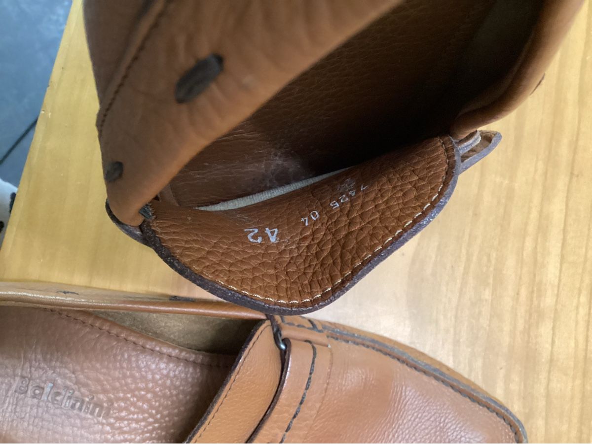 Baldinini Scarpe da uomo: Baldinini, Herrenslipper, Gr. 42 – Usato da Salenstein venduto da Esprit57 5