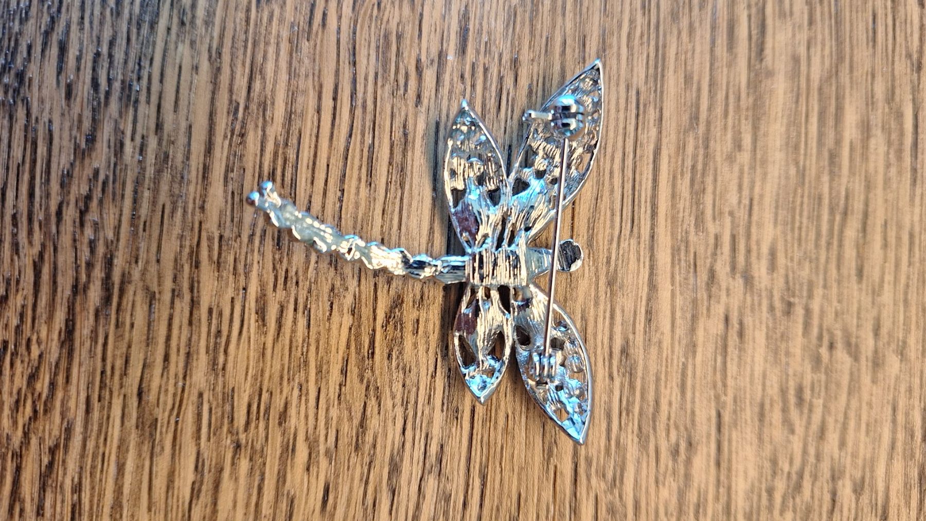 Broschen & Nadeln: Wunderschöne Libellen Brosche mit lila Strass-Steinen ✨ – Gebraucht aus Ebmatingen von Tschiipii 3
