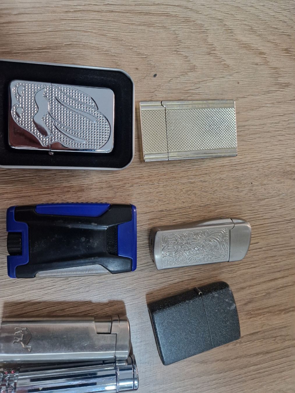 Zippo Accendini: zippo feurzeuge  – Usato da Zürich venduto da amza 1