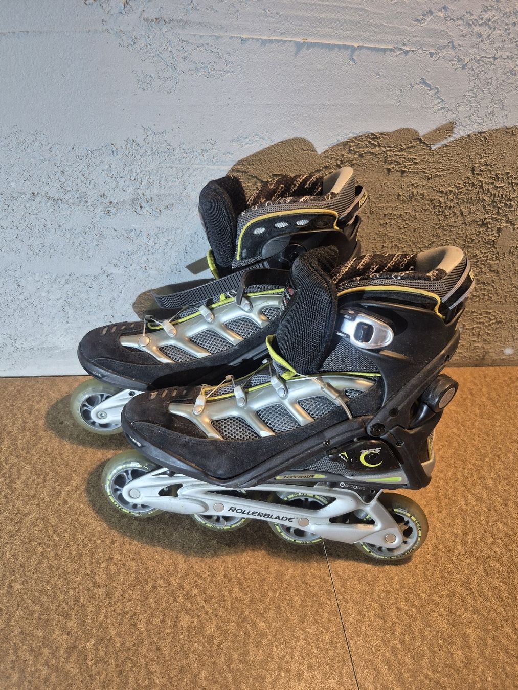 Inline-Skating & Rollschuhe: Rollerblade Inline Skates Grösse 42 – Gebraucht aus Schmitten FR von KaDa81
