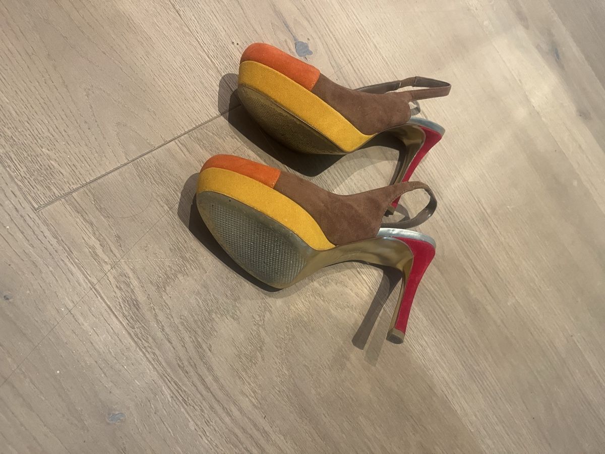 Scarpe da donna: Charles & Keith High Heels Size 36 – Nuovo (secondo la descrizione) da Kloten venduto da Sz.Cz11 2