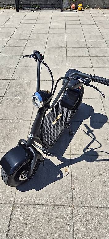 Kickboard: Mobi Move U Adventure E-Scooter – D'occasion à Seon par ard_8cwt 2