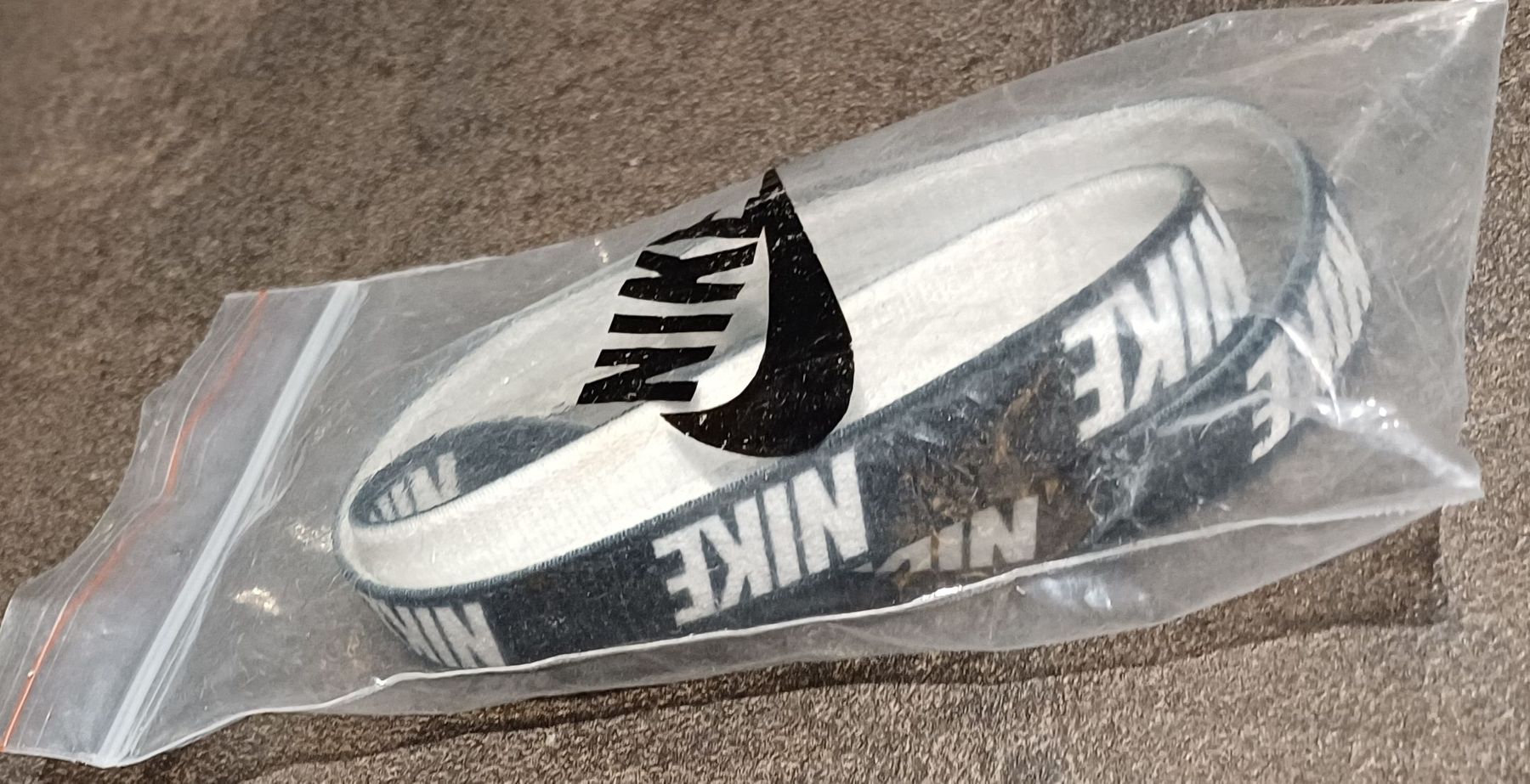 Nike Nastri decorativi: Nike Gummiband für Arme und Beine  – Nuovo e nell'imballaggio originale da Bern venduto da rikivip