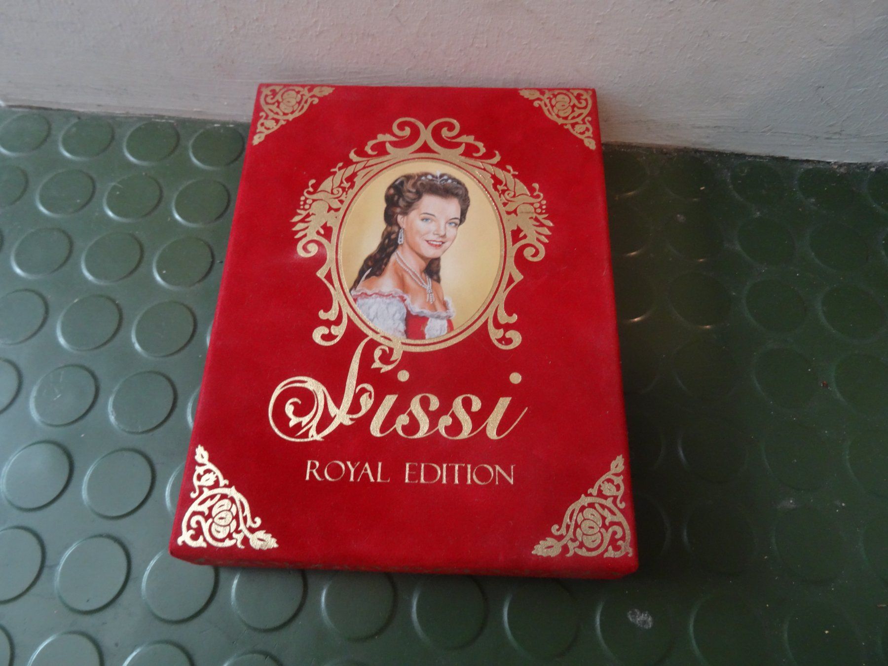 Tutti i DVDs: Sissi Royal Edition DVD Box – Usato da Olten venduto da Disc-Verkauf