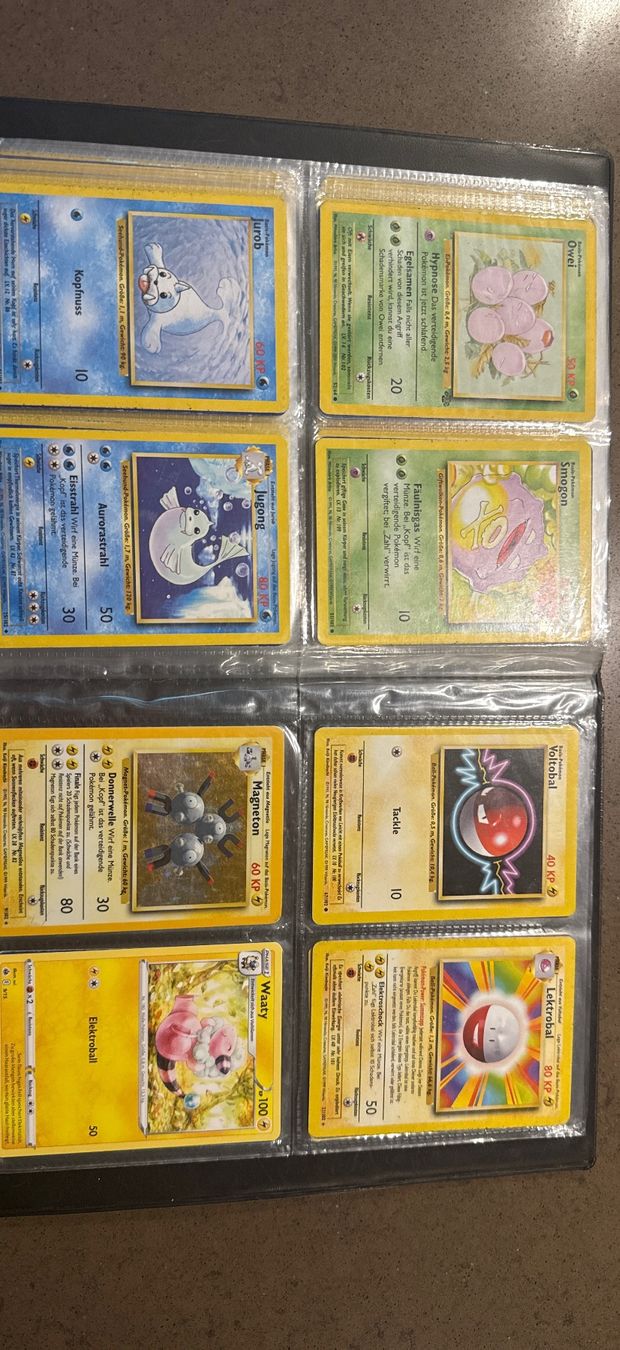 Pokémon Cartes à collectionner: Pokemon Karten – D'occasion à Basel par ker_q7ls 9