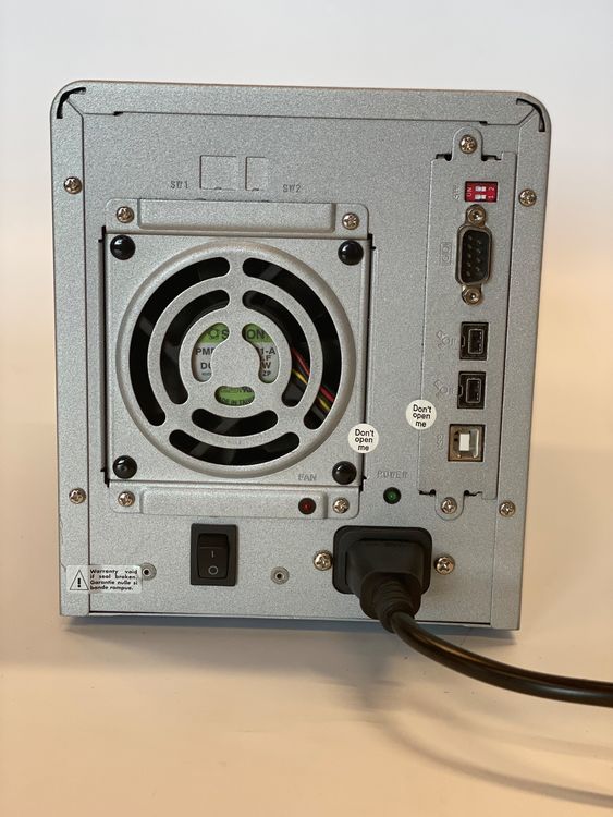 Lacie Dischi rigidi: Raid-System LaCie Biggest F800 – Usato da Arlesheim venduto da arbel 2