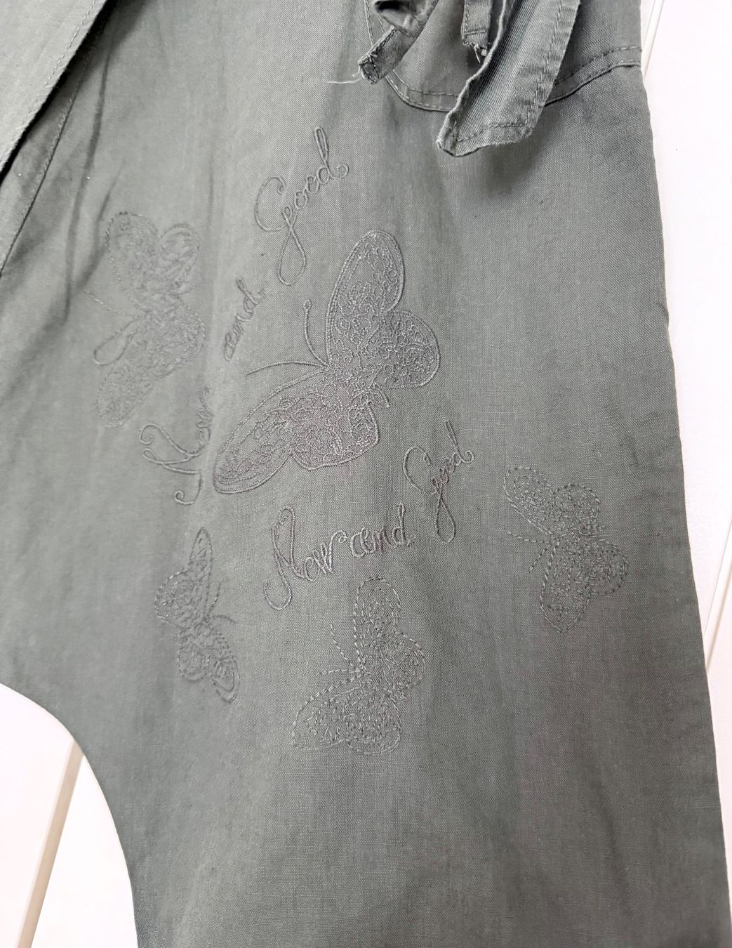 Desigual Pantaloni: Pantaloni Desigual 38 – Usato da Breganzona venduto da mas_tv72 3