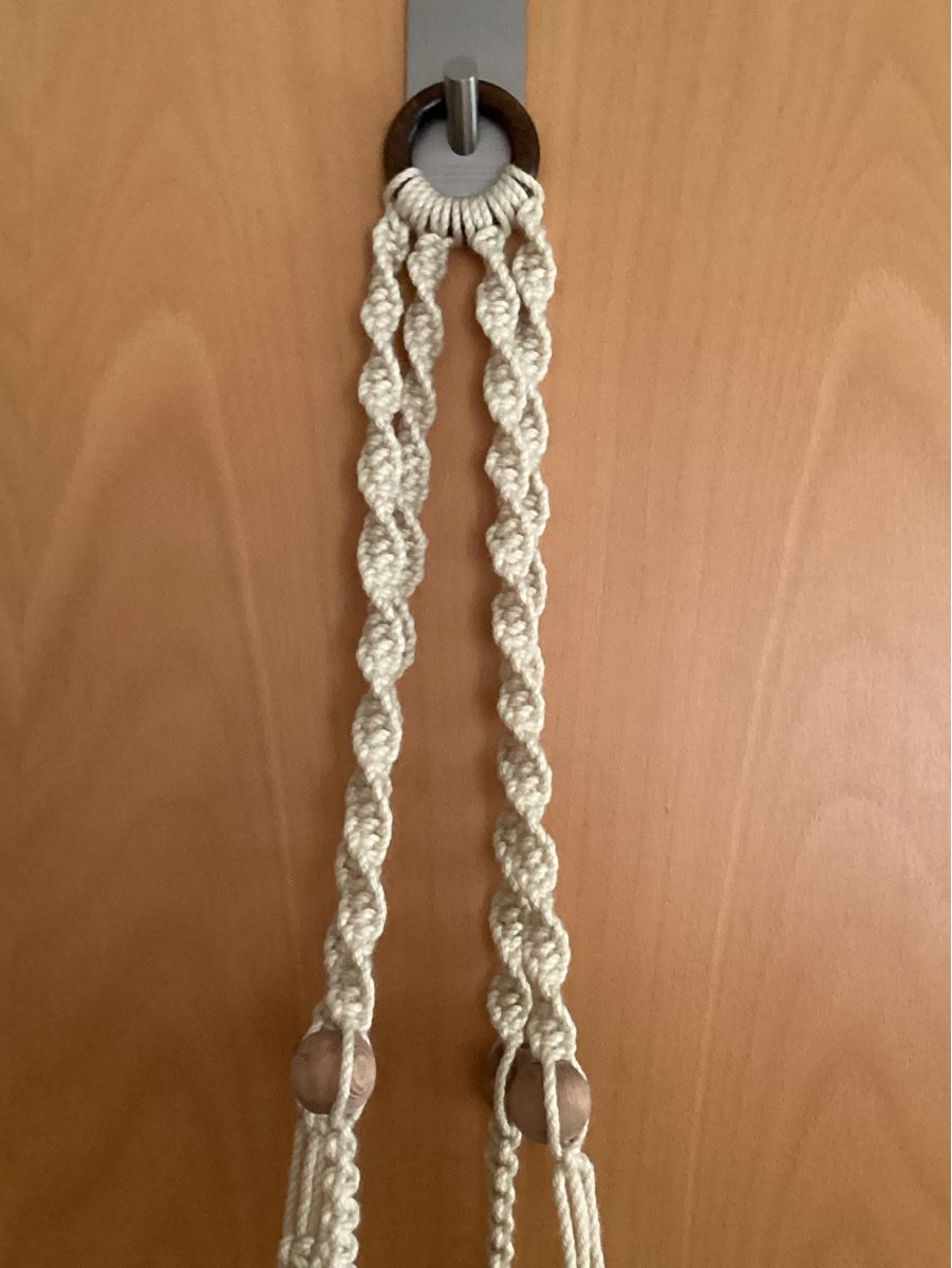 Tutte le decorazioni: Makramee Blumenampel mit Korb, handgeknüpft – Usato da Wassen UR venduto da SABDOM 1