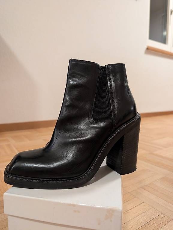 Scarpe da donna: Stiefeletten  – Usato da Uitikon Waldegg venduto da Csilli 1