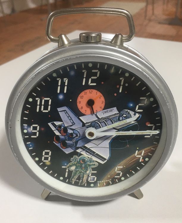 Wecker Aus Schwarzwälder Fertigung – Made In Germany, U.T.S.-Quarzwerk, Einfache Bedienung, Silbernes Gehäuse