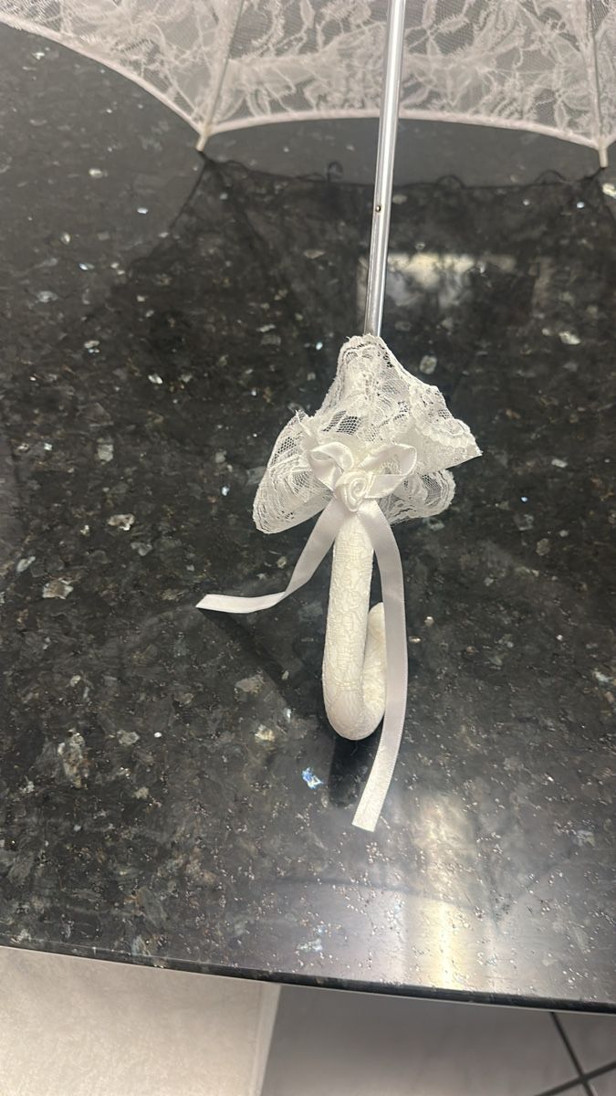 Ombrelloni: Schirm Hochzeit – Usato da Oberentfelden venduto da ulli03 1