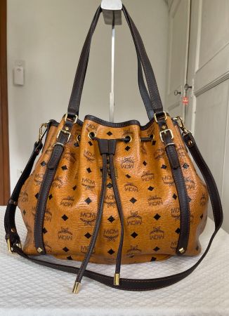 Original MCM Bucket Bag Size M
