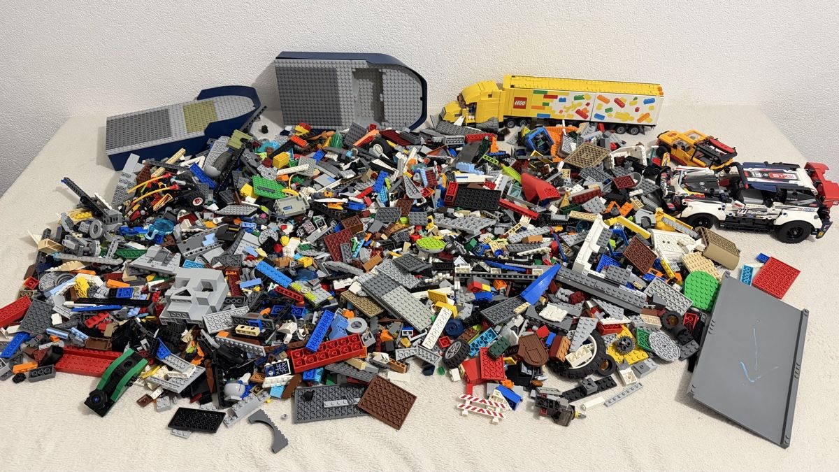 Lego Kit di costruzioni: Lot lego – Usato da Chavannes-Renens venduto da fil_r27s 1