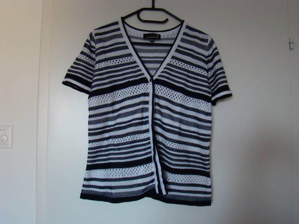 Gilet & Giacche senza maniche: Laura Petites, gilet – Nuovo (secondo la descrizione) da Lussery-Villars venduto da pousinete02 3