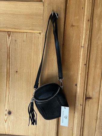 Sac à bandoulière en cuir noir