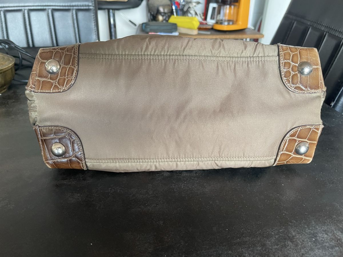 Prada Borse da donna: Sac à Main Prada Nylon Cuir – Usato da Vallamand venduto da Bricbracbroc82 4