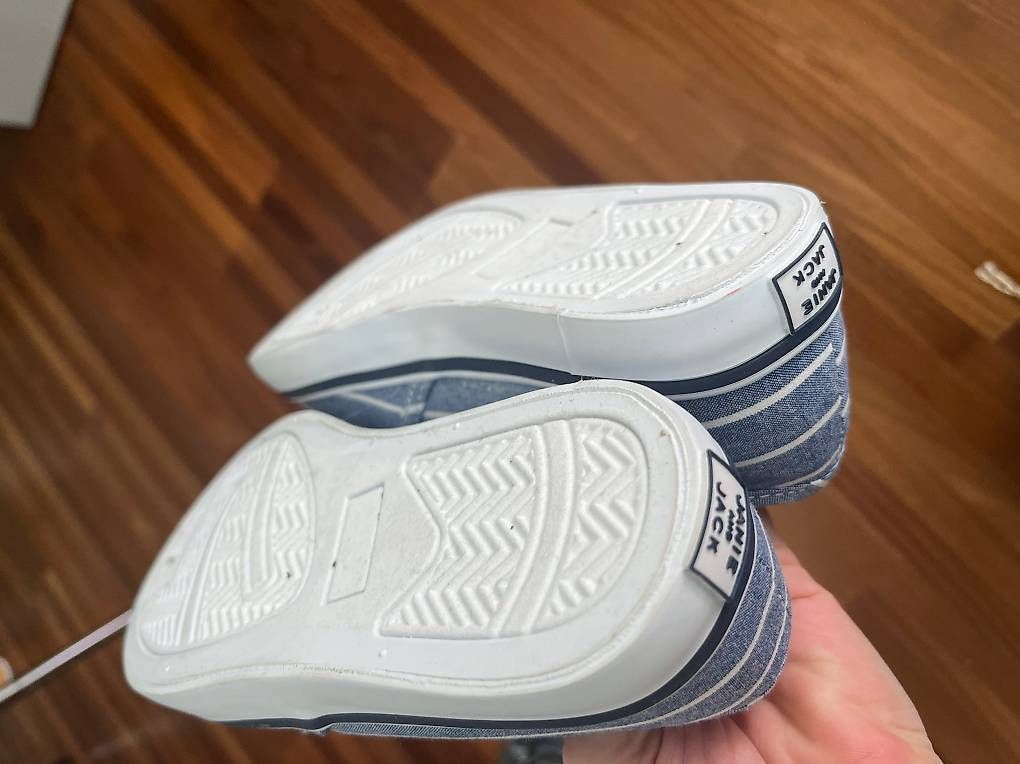 Scarpe per ragazzi: Kinder Sommer Stoffschuhe Slipper Gr. 29 – Usato da Zürich venduto da Ikle00 2