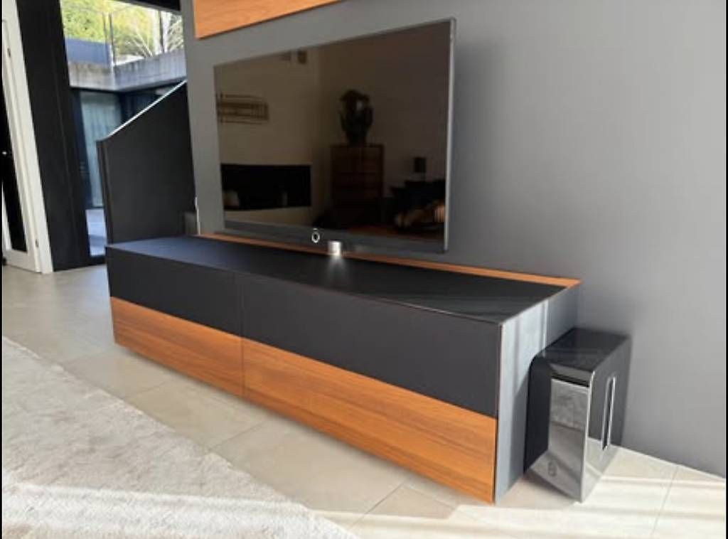 Mobili TV: Team7 TV-Möbel Cubus Pure – Usato da Hofstetten SO venduto da Katharina_Nina_Nina