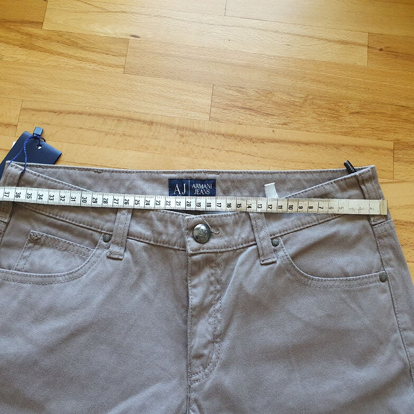 Armani Jeans: Neue originale Damen Armani Jeans Gr 28 – Nuovo e nell'imballaggio originale da Pfaffhausen venduto da mai2002 5