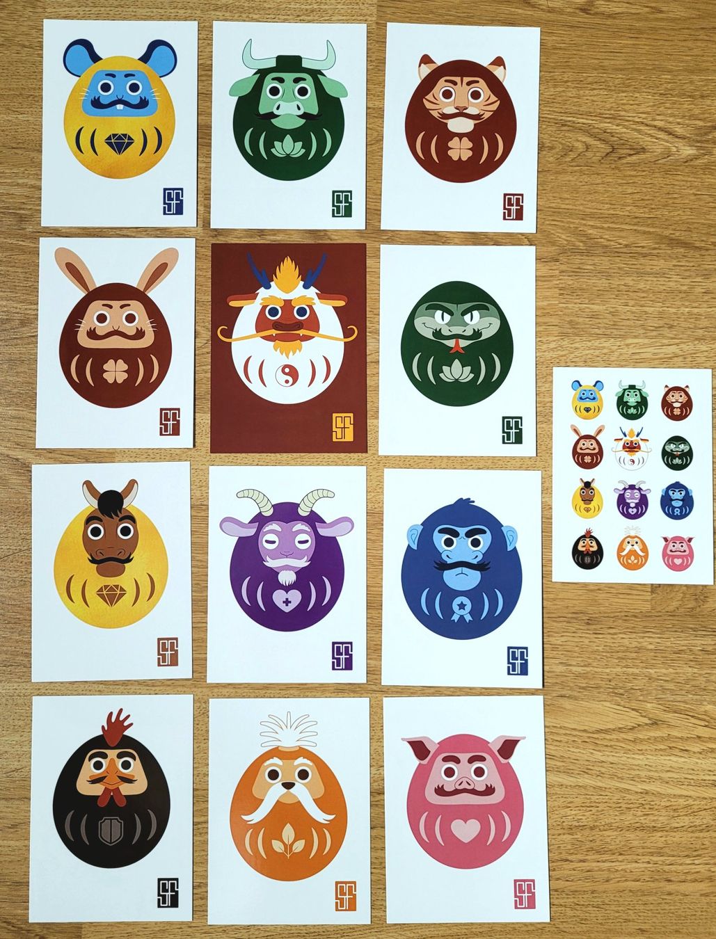 Cartoline postali: Postcard Set Daruma Zodiac Collection / 13 postcards – Nuovo (secondo la descrizione) da Bellinzona venduto da SFdesign 1