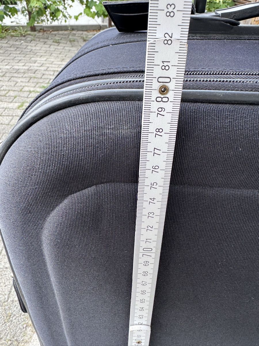Valises de voyage: Grosser Rollkoffer – D'occasion à Niederbüren par Oetschli 2