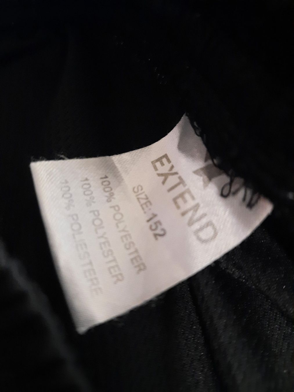 Hosen: 2 x Sporthosen Gr. 152 von Extend – Gebraucht aus Rothrist von Ellie 2