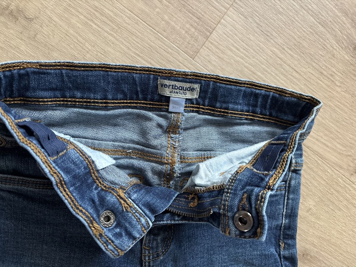 Pantaloni: Vertbaudet Skinny Jeans gr 134 – Usato da Benken ZH venduto da m1310 2