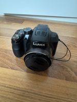 Panasonic DMC-FZ62 inkl. Zubehör und Multiport Adapter