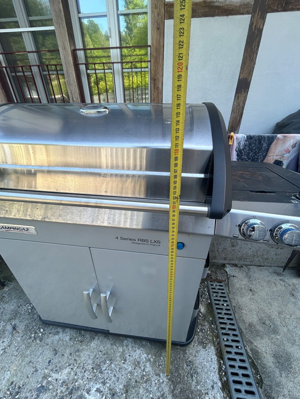Griglie: Campingaz 4-Brenner Gasgrill mit Abdeckung – Usato da Mühledorf SO venduto da Dania77 9