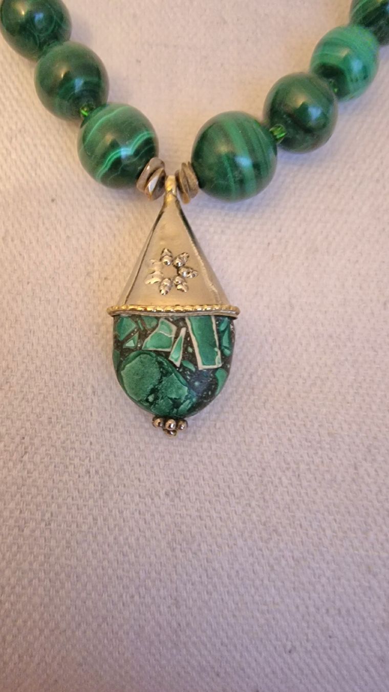 Catenine: Malahit Edel Stein Kette – Usato da St. Gallen venduto da mania03 2