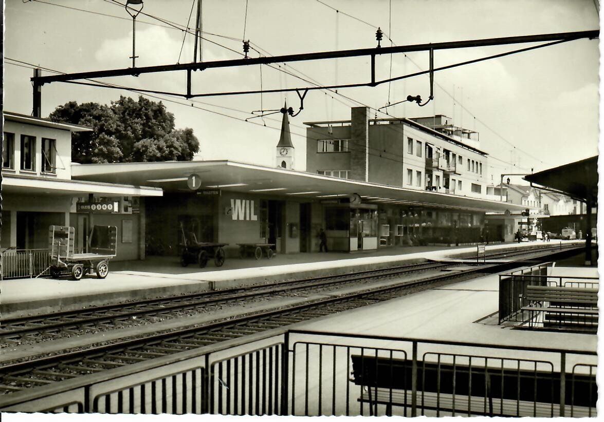 Cartoline postali: Wil SG Bahnhof – Usato da Hochdorf venduto da Ziegel-16