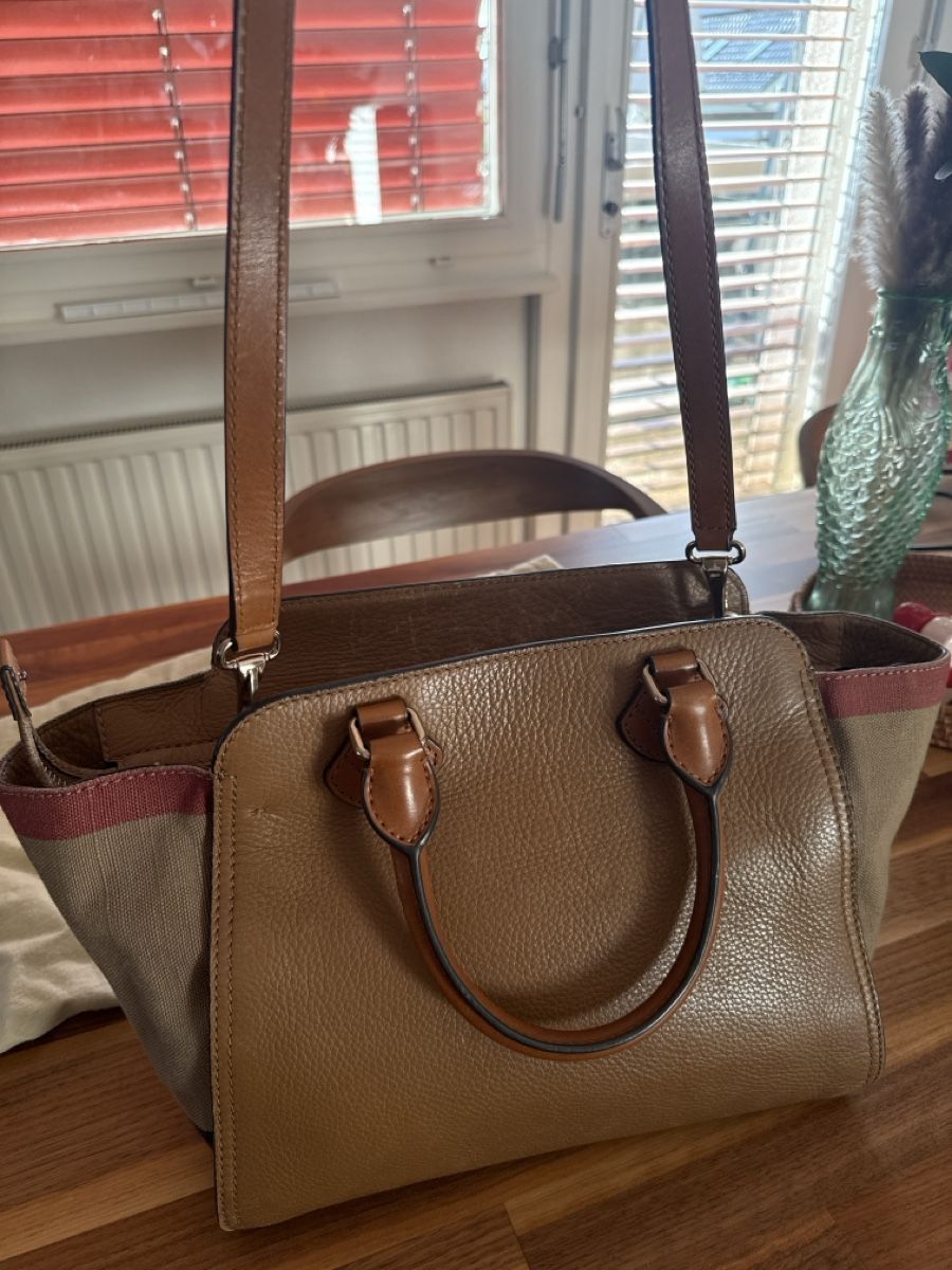 Burberry Borse da donna: Authentic Burberry Banner Bag - Spacious with strap – Usato da Cugy VD venduto da jessicavelap 5