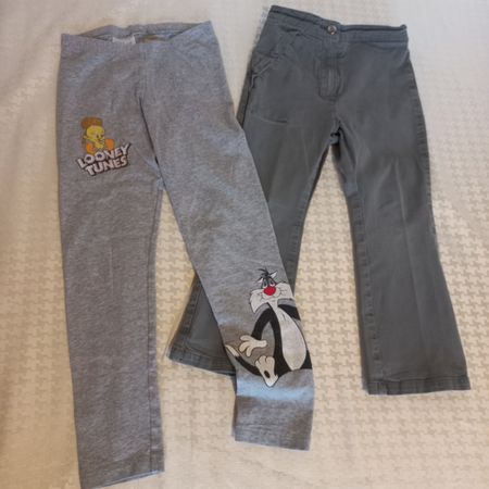 Lot de deux pantalons, Kenzo et Looney Tunes, taille 122