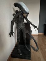 Figurine de alien articuler 1,2m