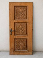 Porte d'entrée en bois massif