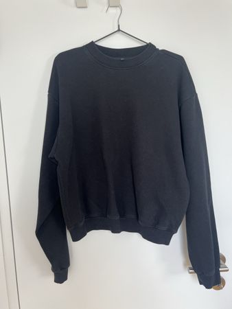Schwarzer Baumwollpullover von Skims,Grösse M, super Zustand
