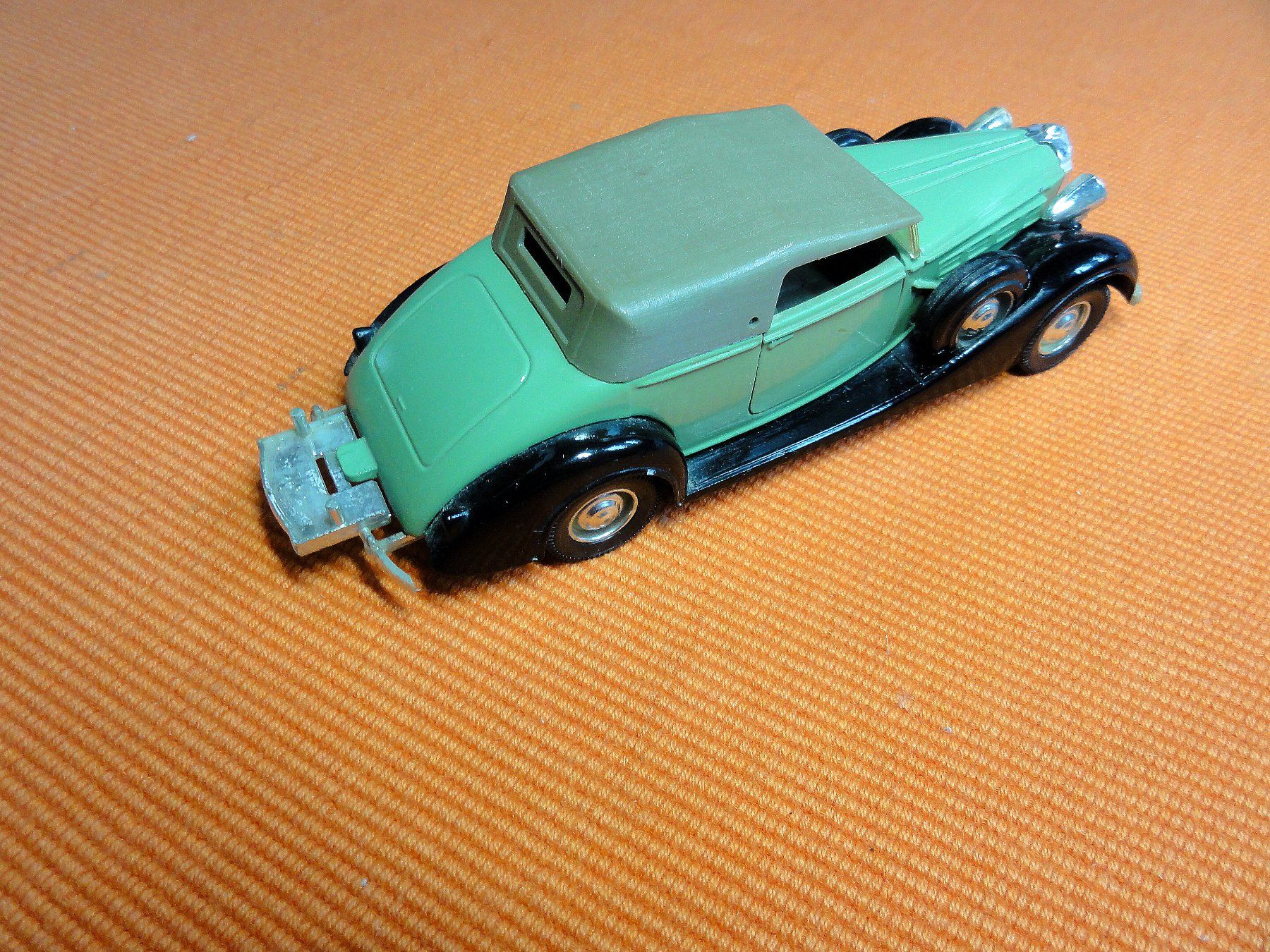 Solido Modellini d'auto: Modellauto 1:43 Packard Super Eight Coach Roaster – Usato da Ebikon venduto da 2297 2